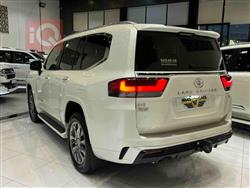 تۆیۆتا لاند کروزەر